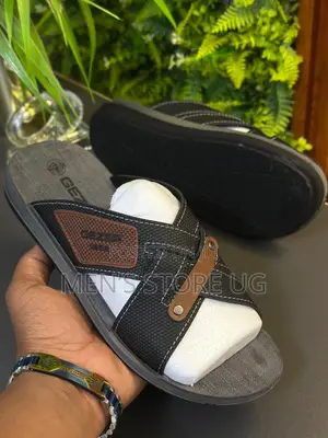 Men’S Classic Cross Genuine Premium Sandals