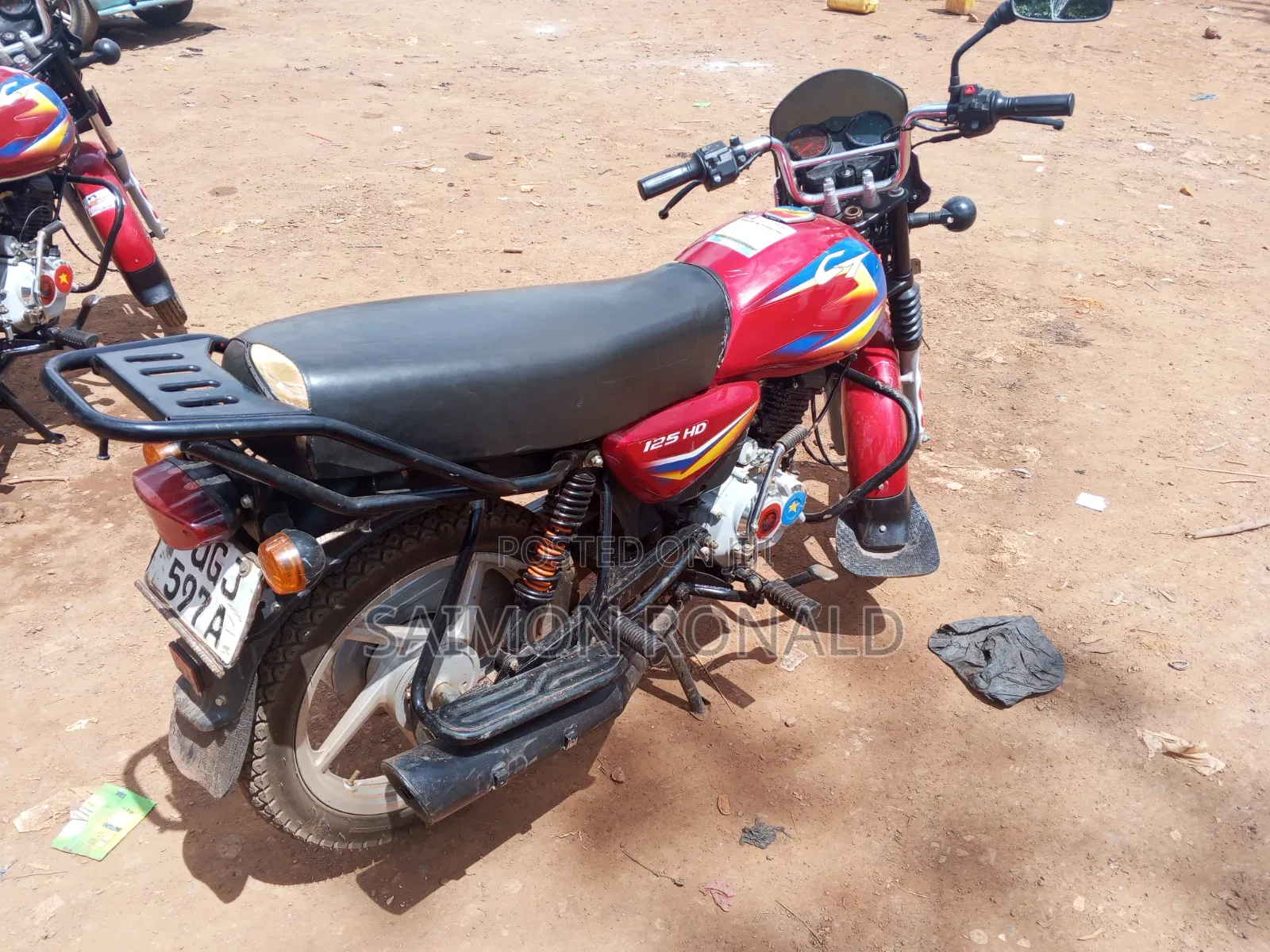 Bajaj Boxer 125 2025 Red