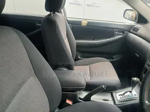 Toyota Corolla Fielder 2003 Silver