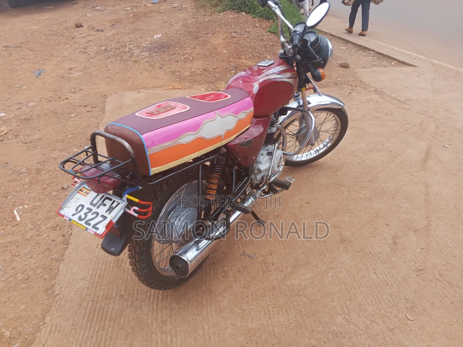 Bajaj Boxer 100 2024 Red