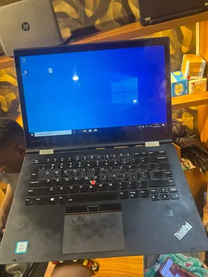 Laptop Lenovo ThinkPad X1 Yoga 16GB Intel Core i7 SSD 256GB