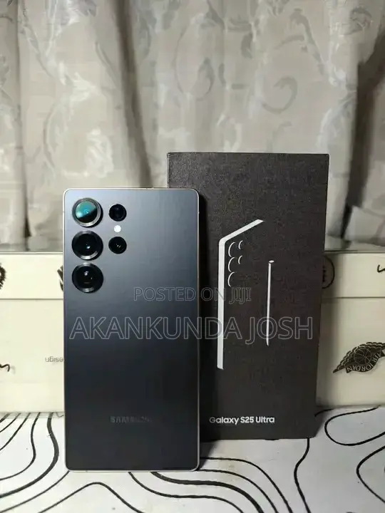 New Samsung Galaxy S25 Ultra 256 GB Black