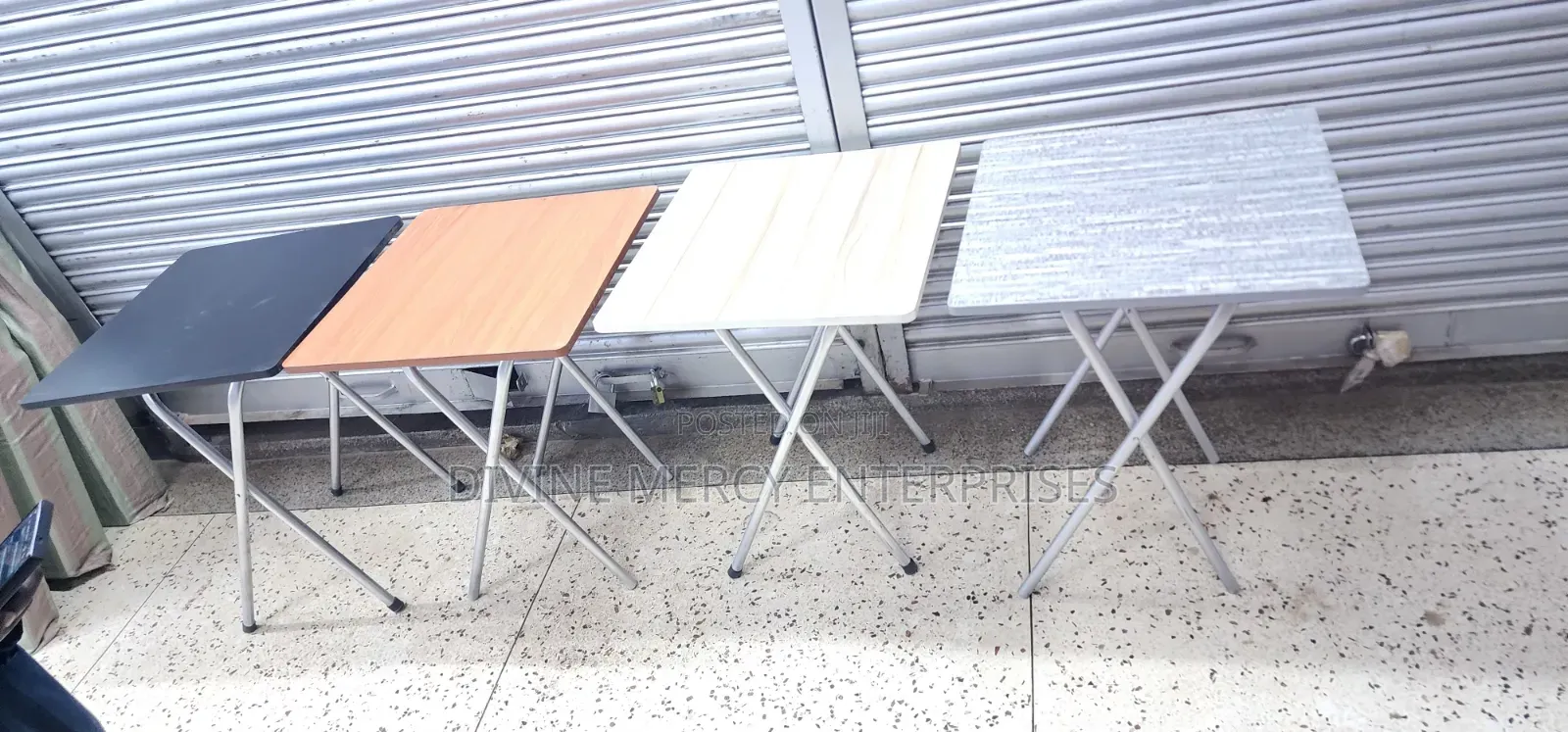 Square Folded Metal Legs Table