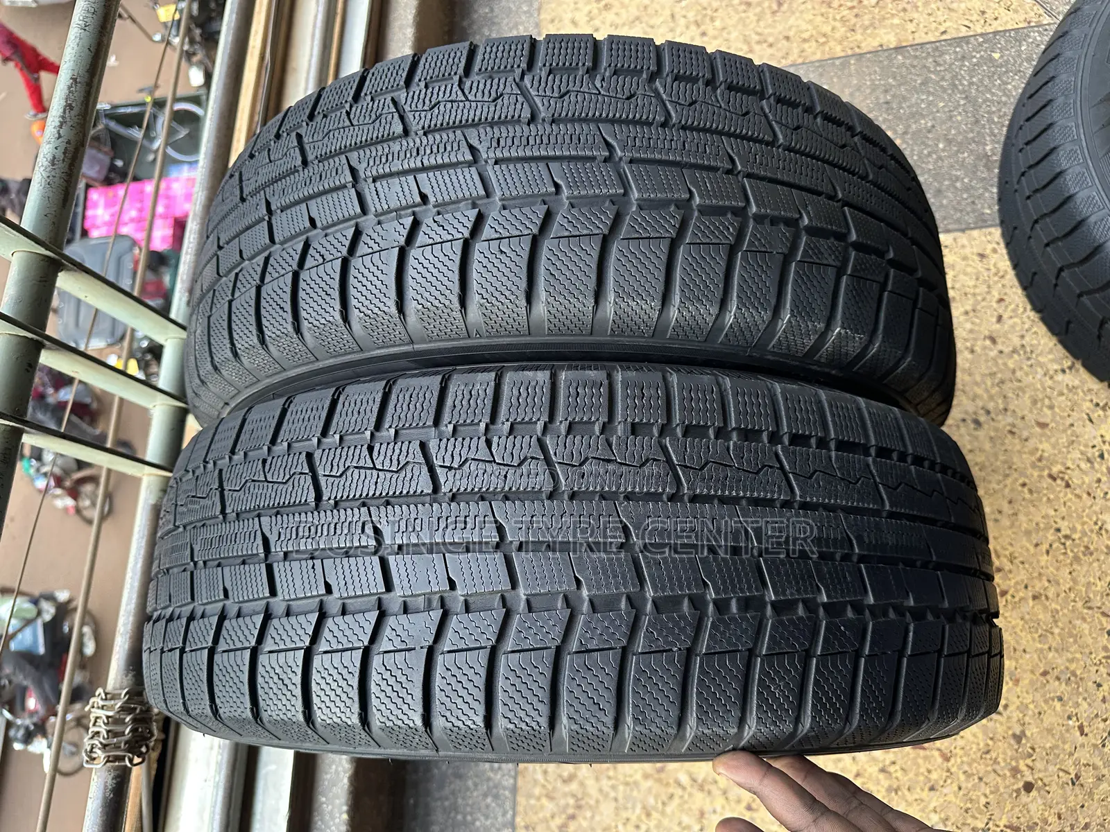 215/65r16 Toyo Tires Japan Foreign Used Good Condition