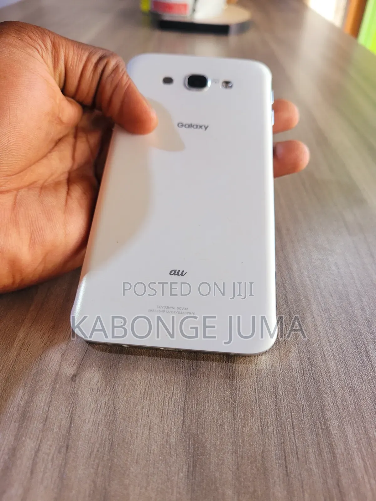 Samsung Galaxy A8 32 GB White