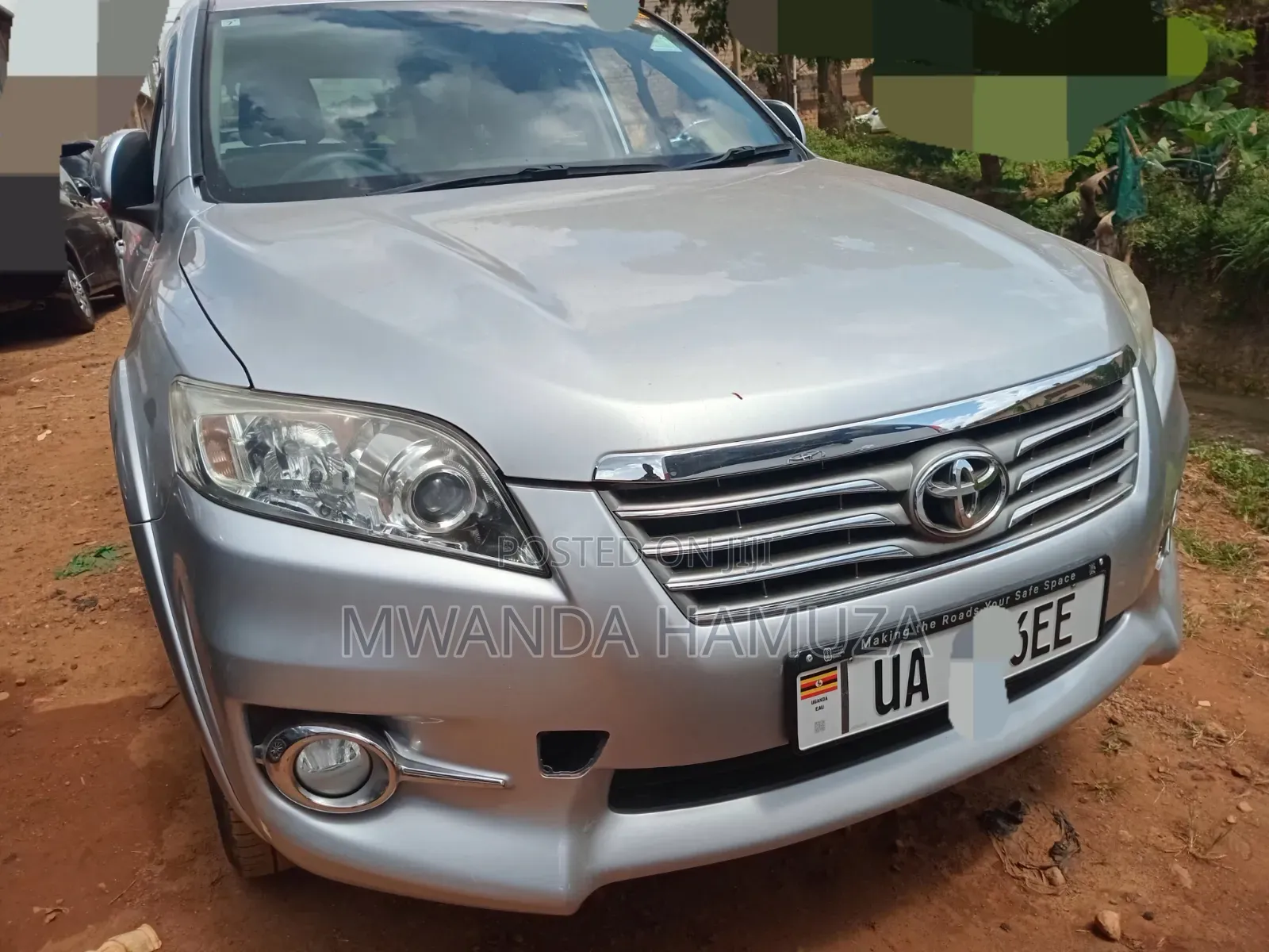 Toyota Vanguard 2013 White