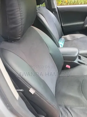 Toyota Vanguard 2013 White