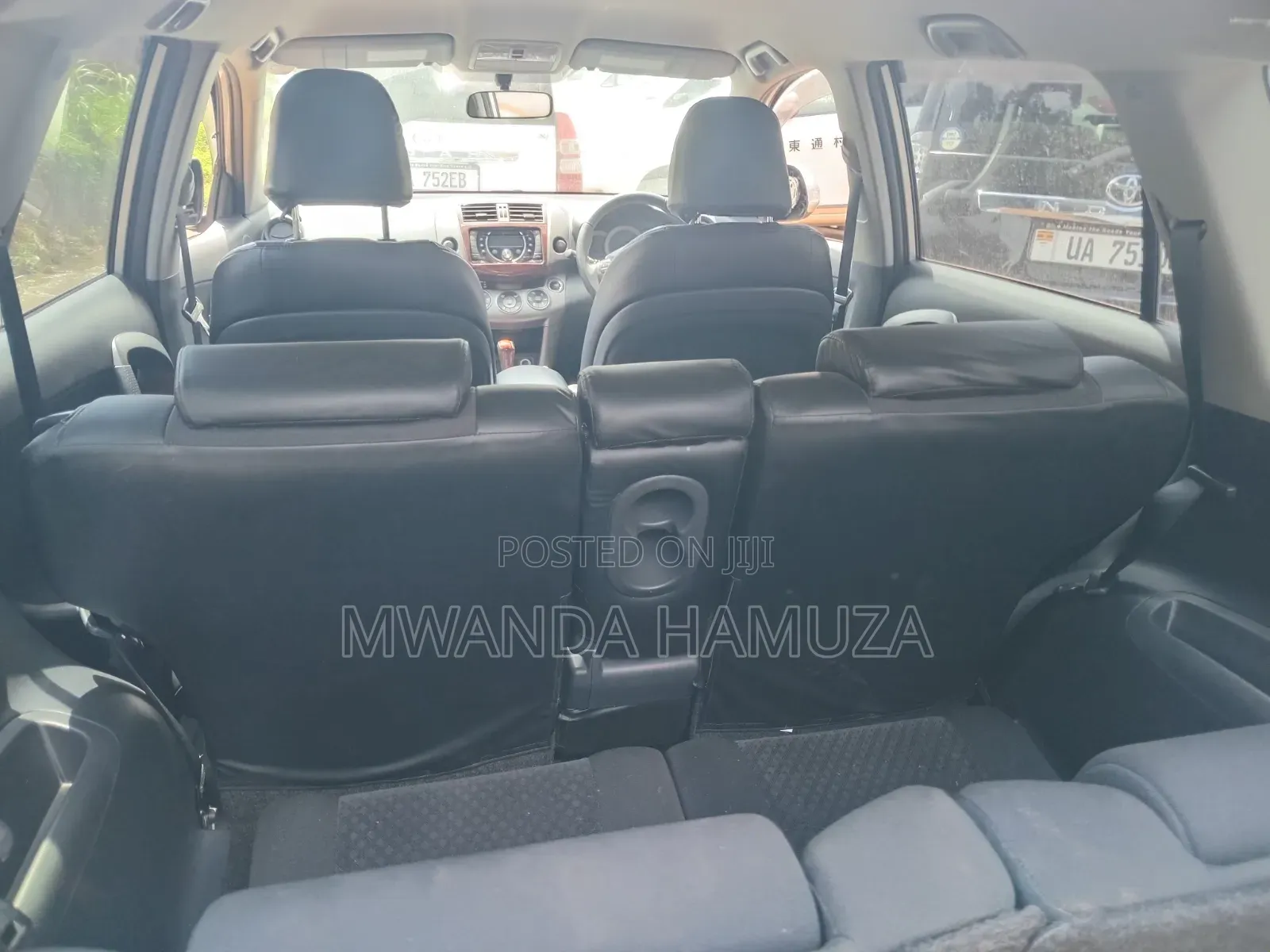 Toyota Vanguard 2013 White