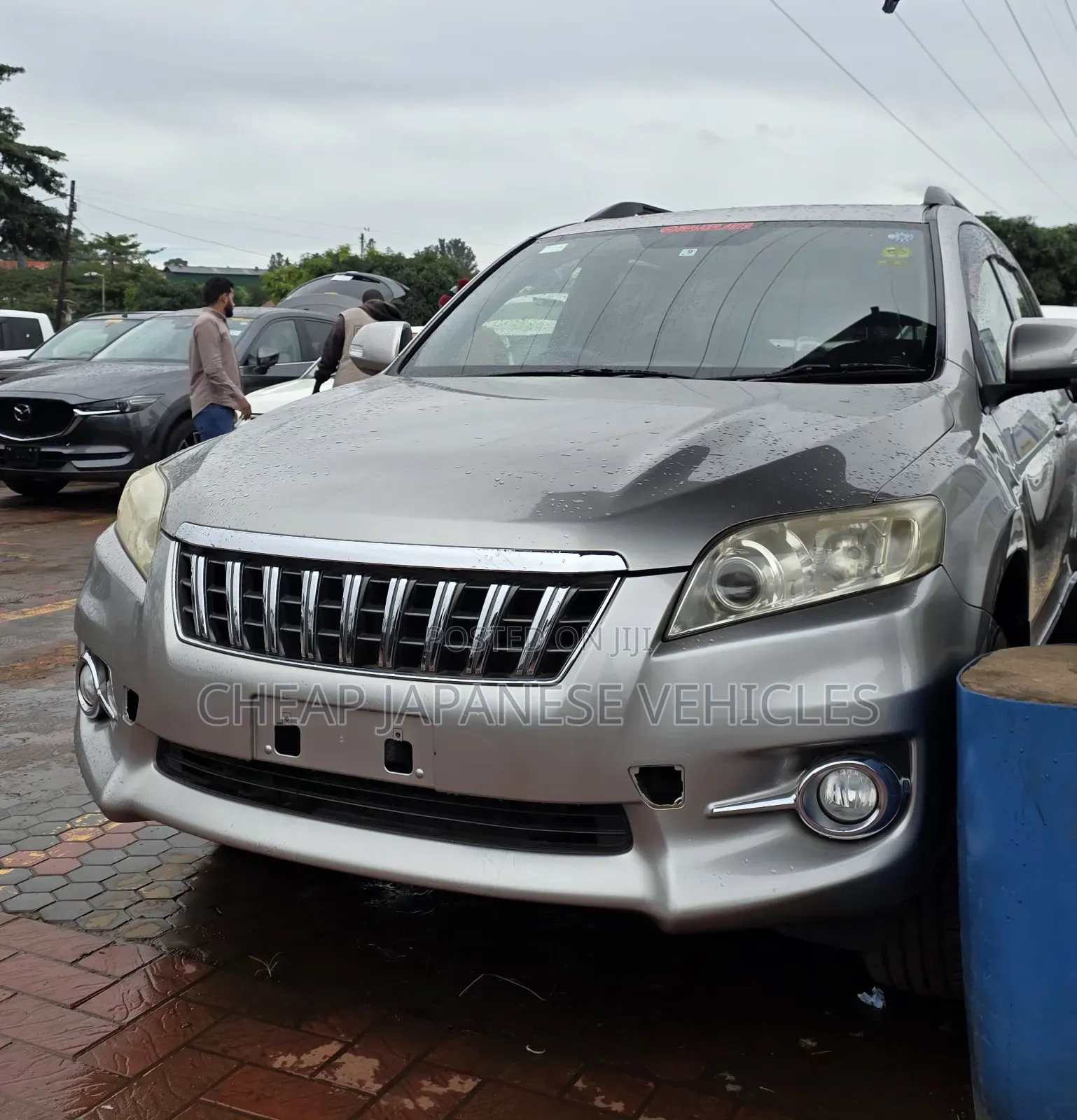 Toyota Vanguard 2012 Beige