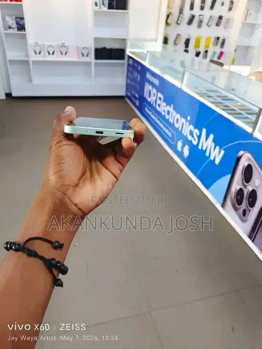 New Samsung Galaxy A16 5G 256 GB Green