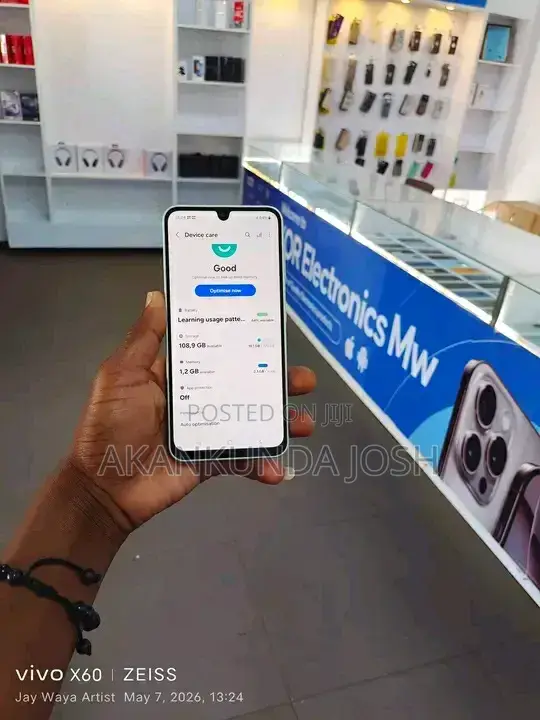 New Samsung Galaxy A16 5G 256 GB Green