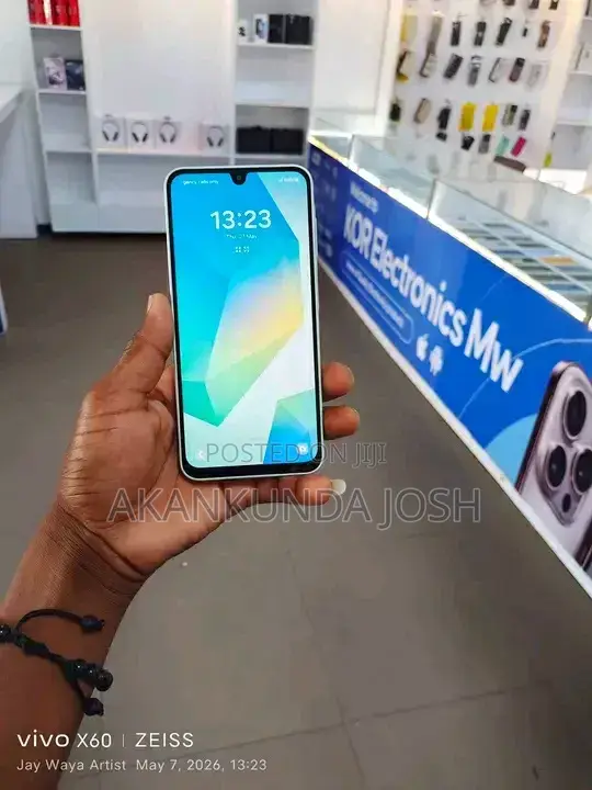 New Samsung Galaxy A16 5G 256 GB Green