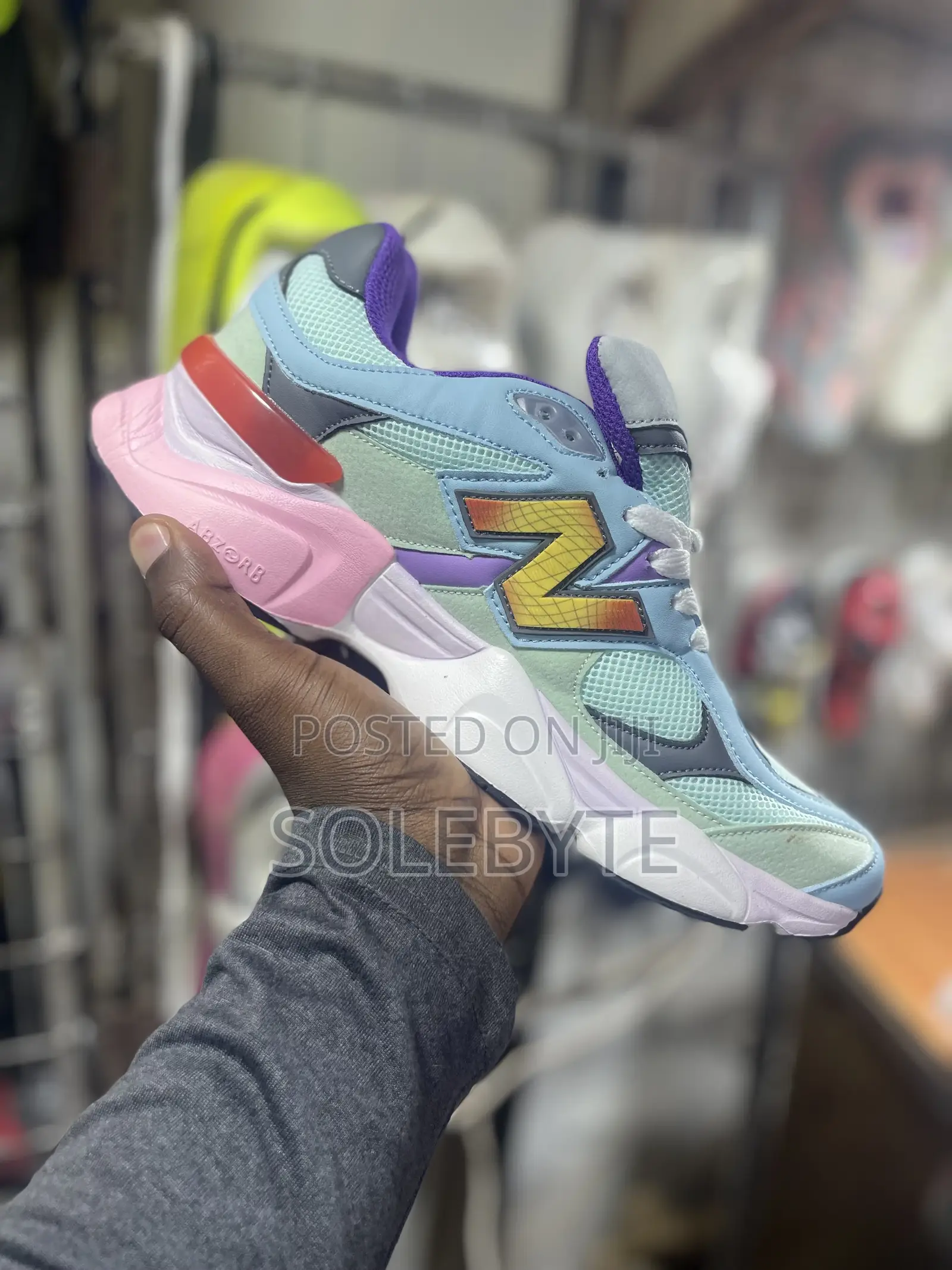 New Balance 9060