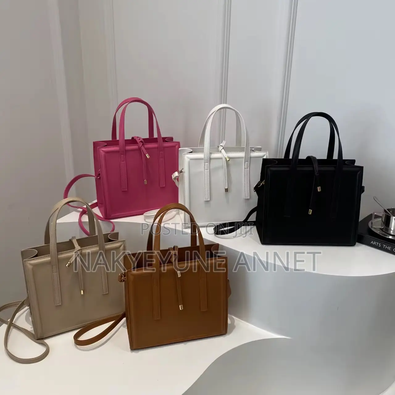 Women’S Letro Handbag