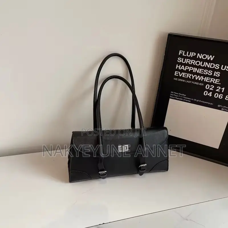 Women’S Under Arm Bag