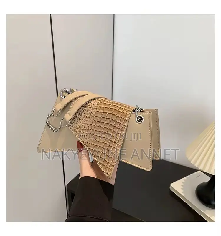 Ladies Shoulder Bag