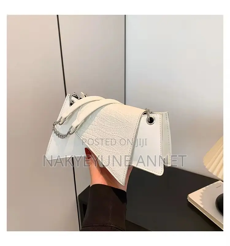Ladies Shoulder Bag