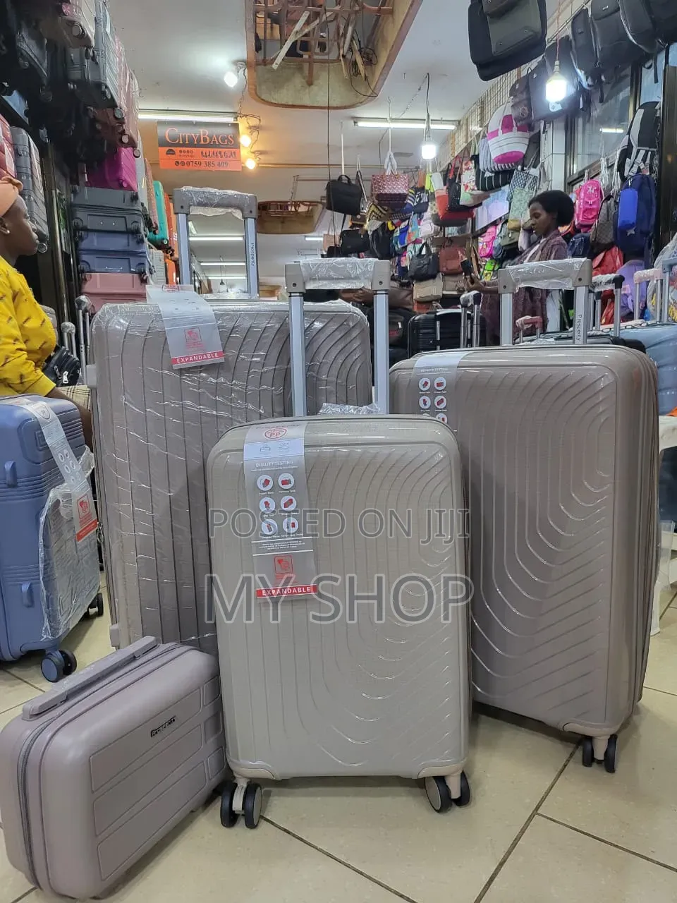 Executive Travel Suitcase 4pcs Set - Secure Spacious (Free Delivery)