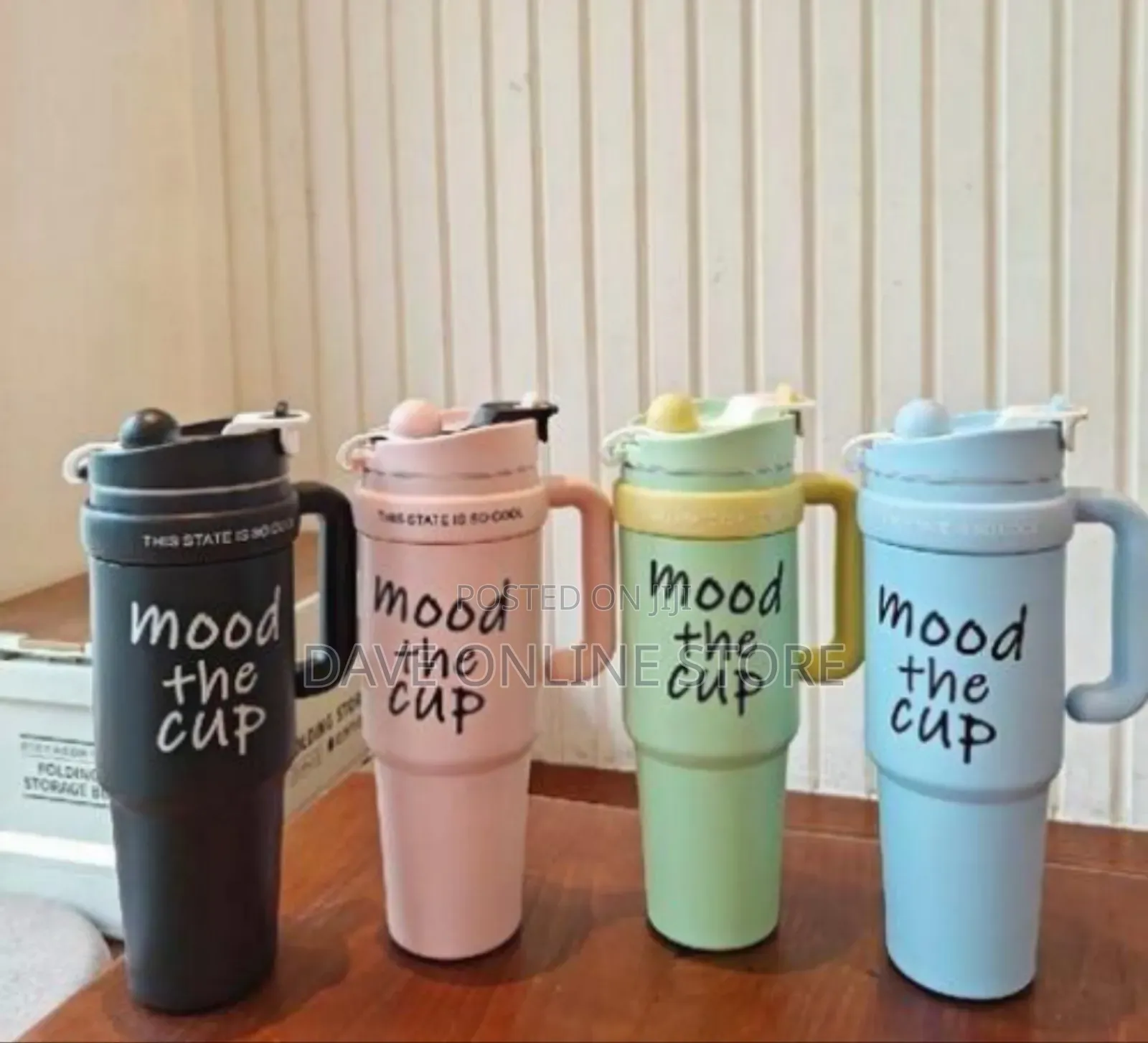 Insulated Travel Mug / Tumbler With Handle and Straw Lid - Multicolor
