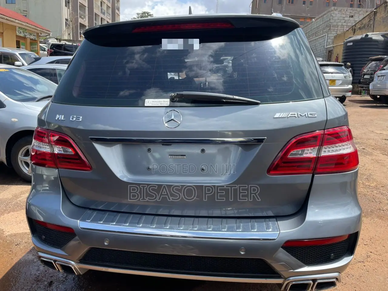 Mercedes-Benz M Class ML63 AMG 4dr SUV AWD (5.5L 8cyl Turbo 7A) 2014