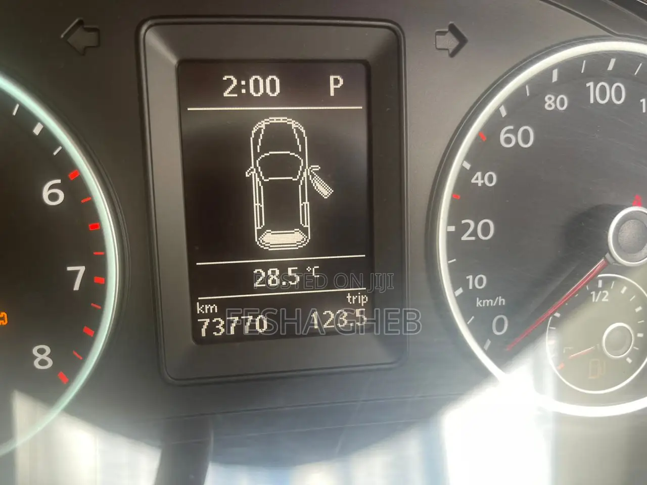 Volkswagen Tiguan S Automatic 2011 Gold