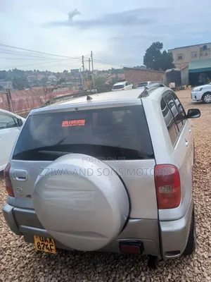 Toyota RAV4 I4 4x4 2006 Silver