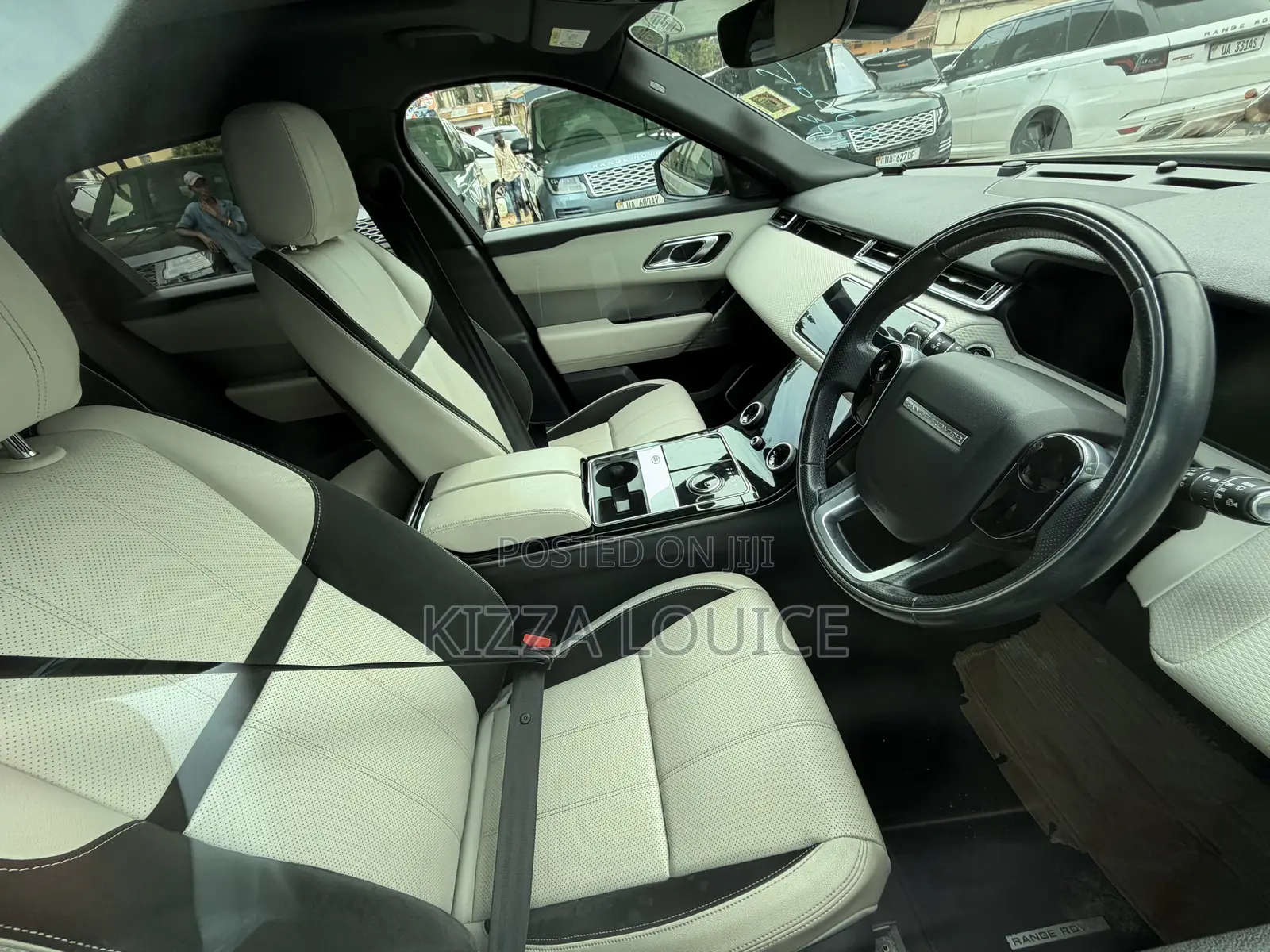 Land Rover Range Rover Velar 2021 Gold