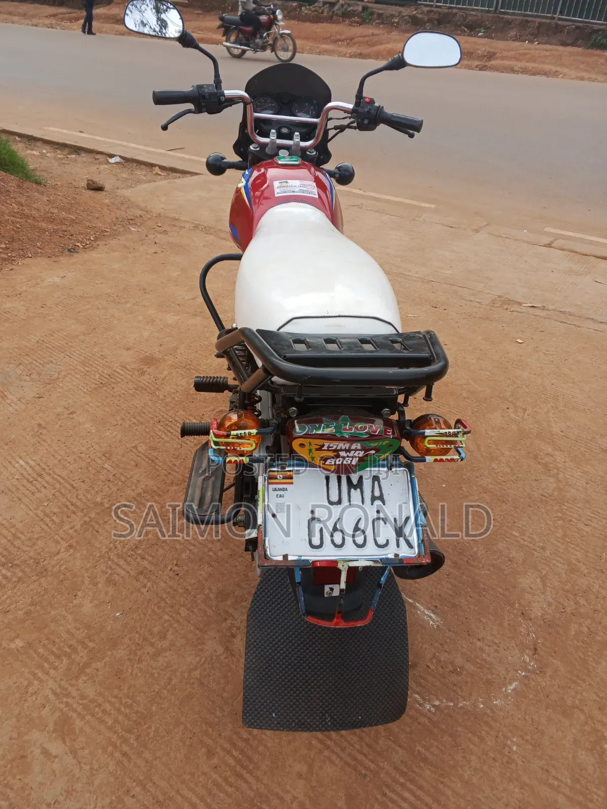 Bajaj Boxer 125 2025 Red