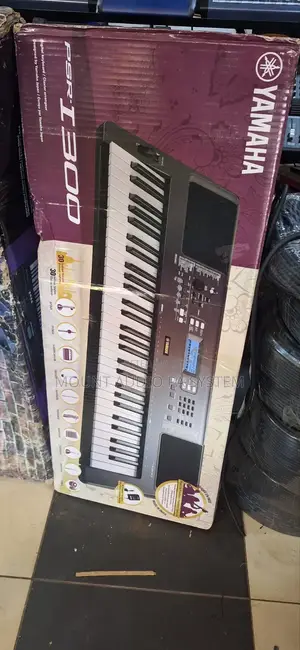 Yamaha Keyboard PSR I3000