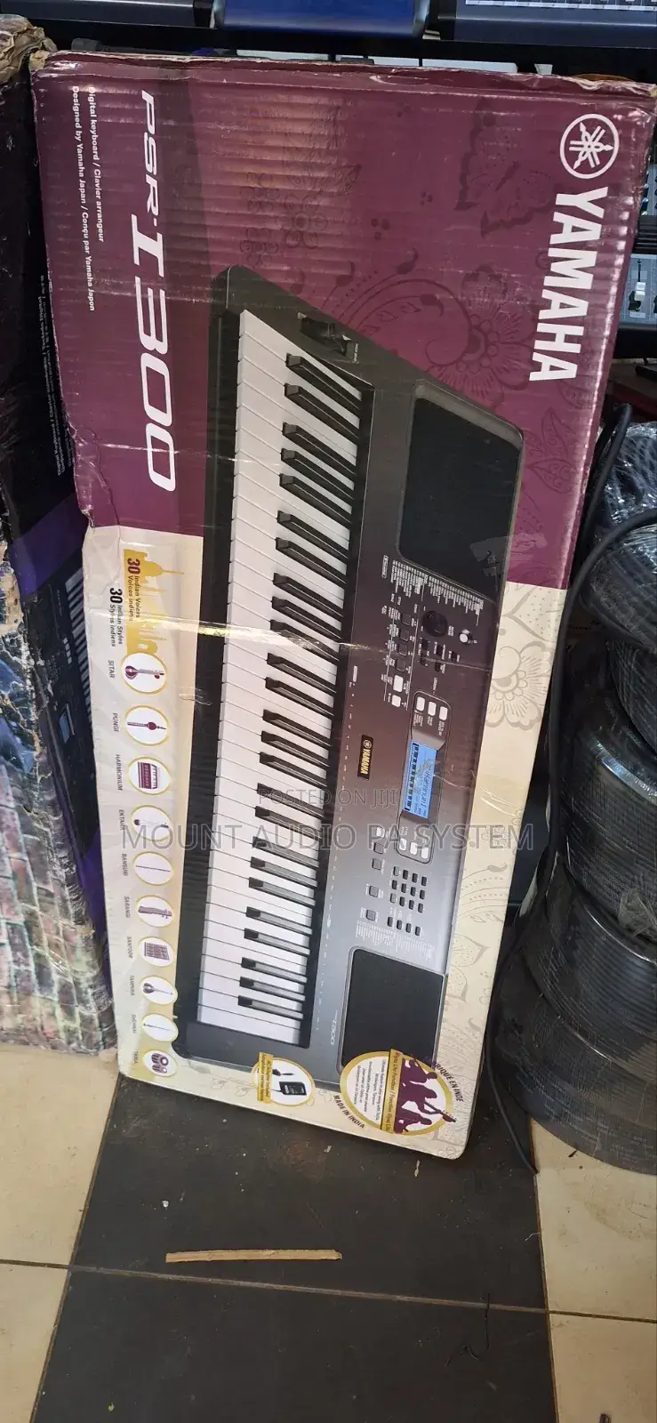 Yamaha Keyboard PSR I3000