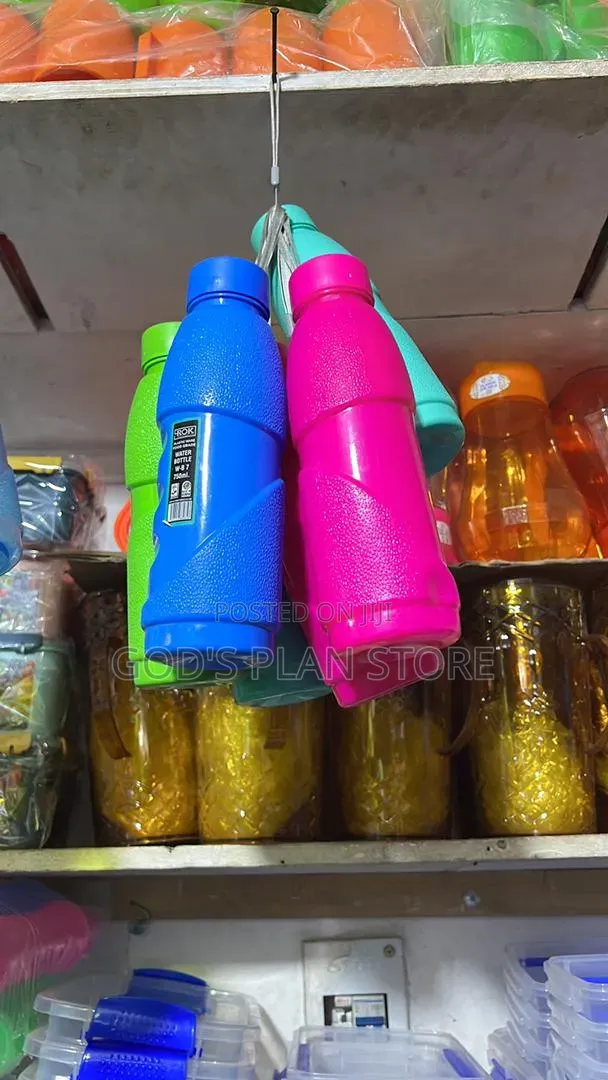 0.5litres Plastic Water Bottles Plastic Water Bottles 1pc