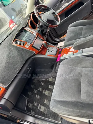 Toyota Harrier 2.4 2012 Black