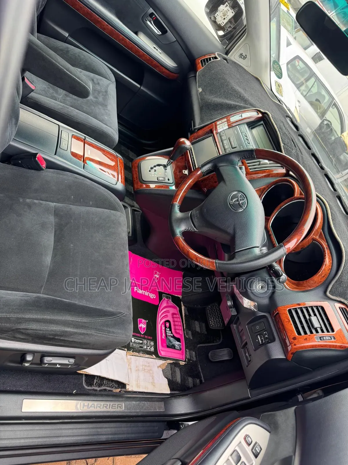 Toyota Harrier 2.4 2012 Black