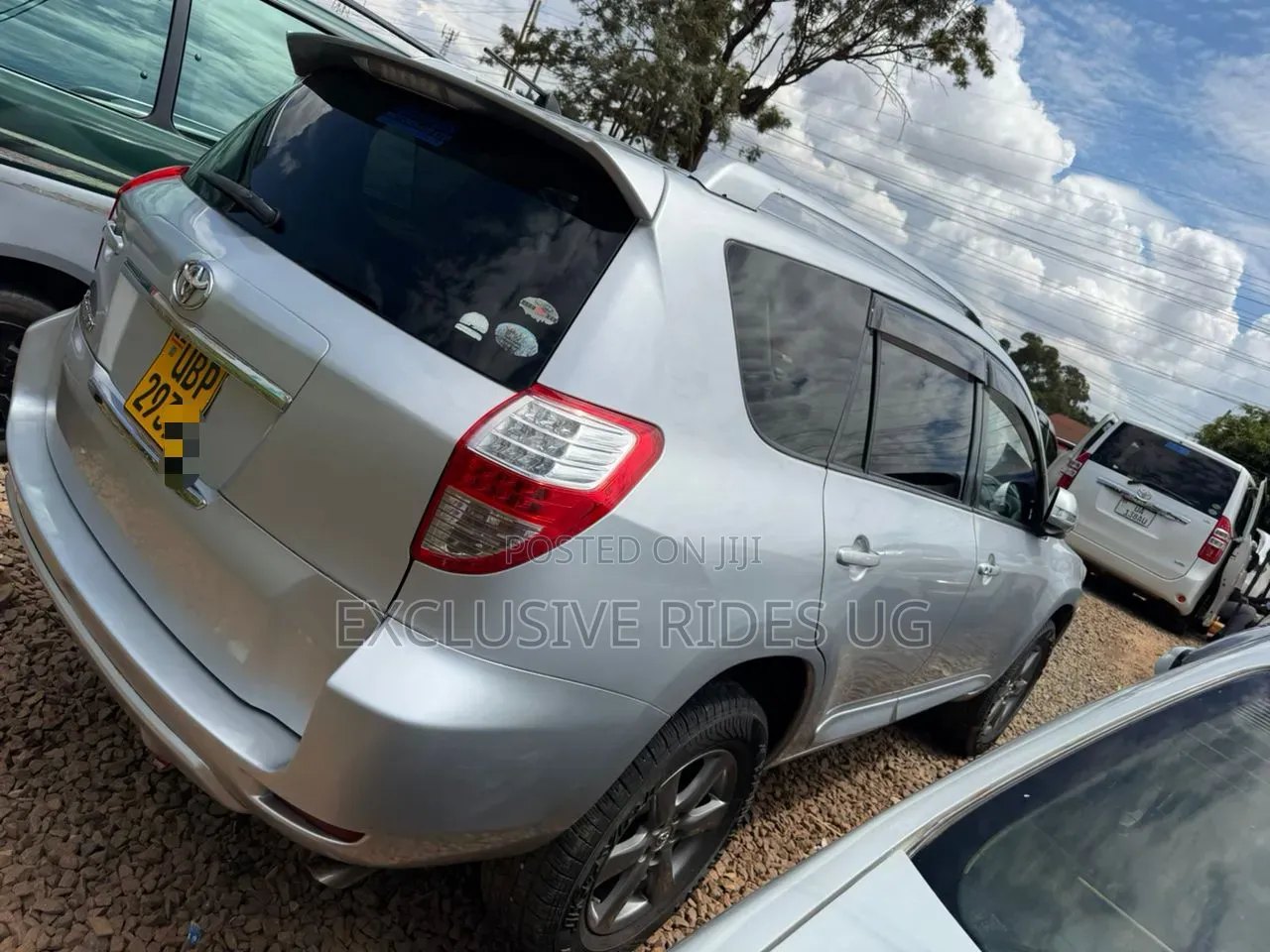Toyota Vanguard 2009 Silver