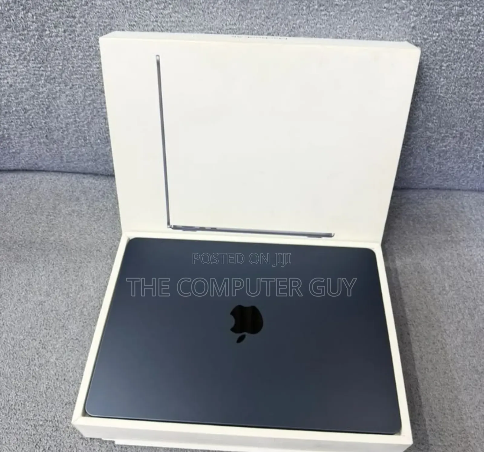 New Laptop Apple MacBook Pro 16GB Apple M3 SSD 512GB