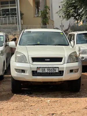 Toyota Land Cruiser Prado 2008 White