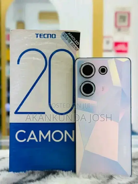 New Tecno Camon 20 256 GB Silver