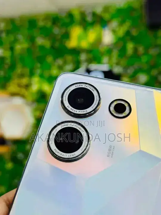New Tecno Camon 20 256 GB Silver