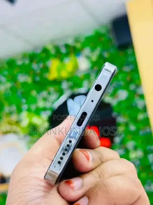 New Tecno Camon 20 256 GB Silver