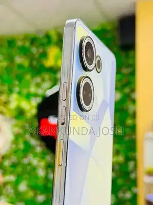 New Tecno Camon 20 256 GB Silver
