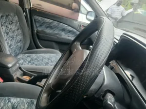 Toyota Carina 2000 White