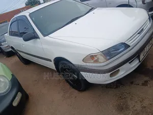 Toyota Carina 2000 White