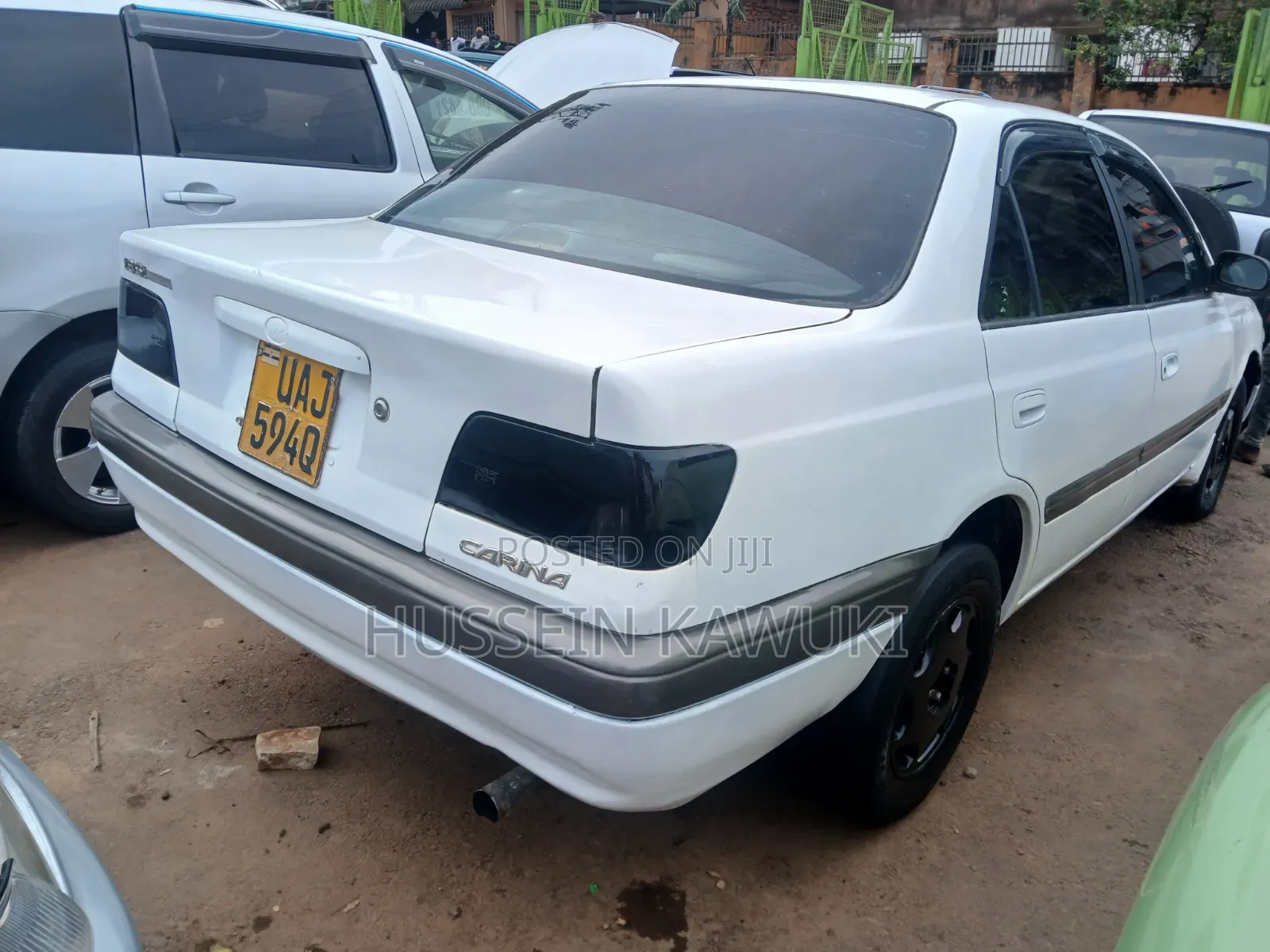Toyota Carina 2000 White