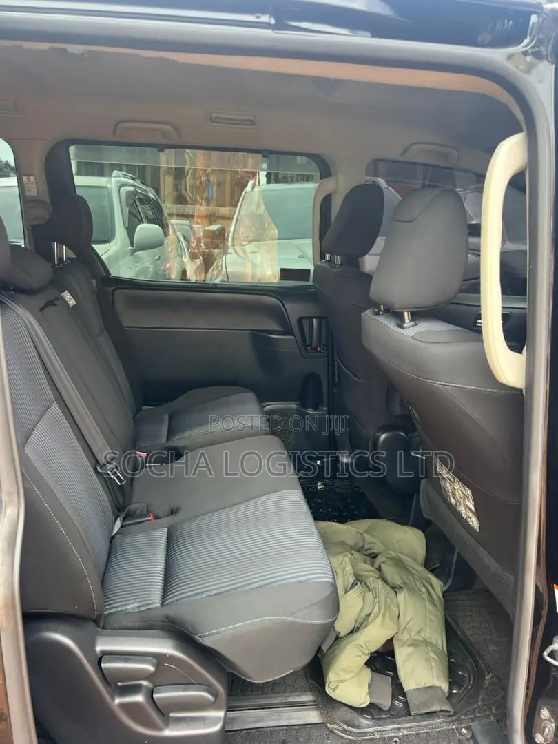 Toyota Noah 2015 Black