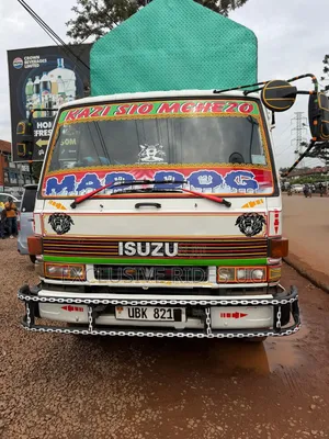 Isuzu Truck