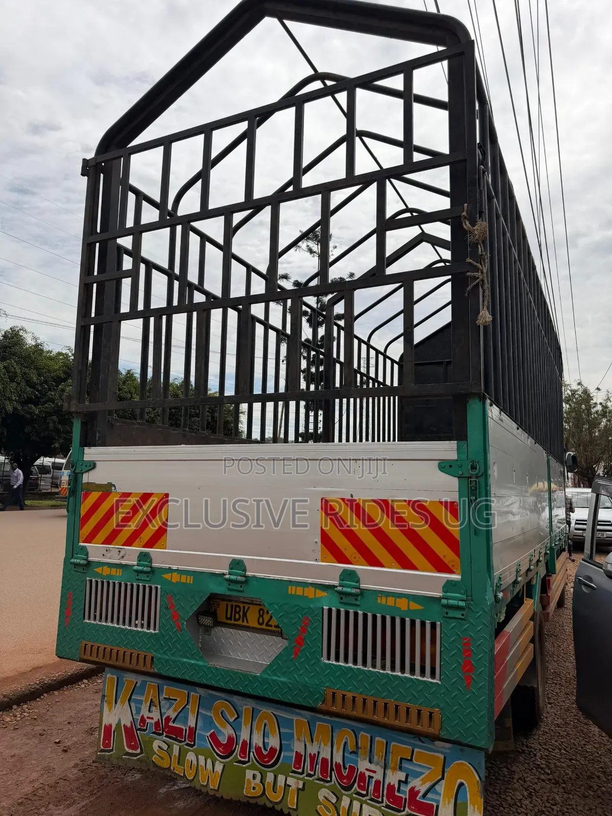 Isuzu Truck