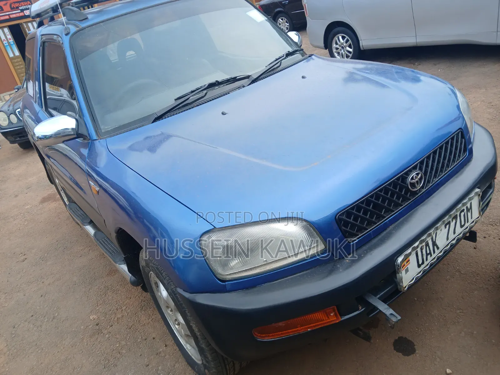 Toyota RAV4 1999 Blue