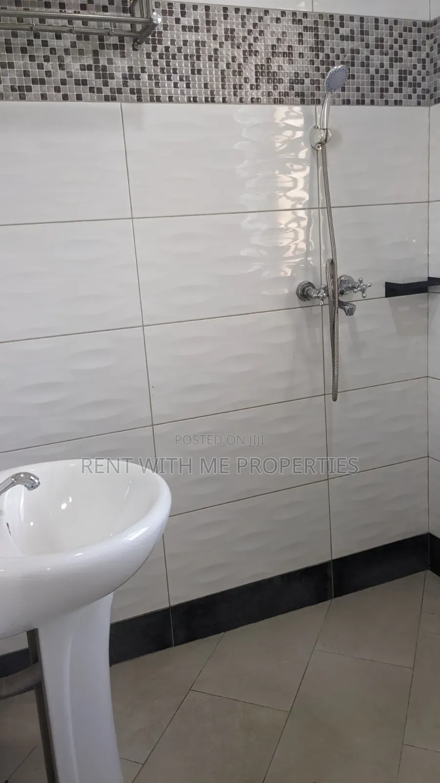 1bdrm Apartment in Dave, Central Division for rent