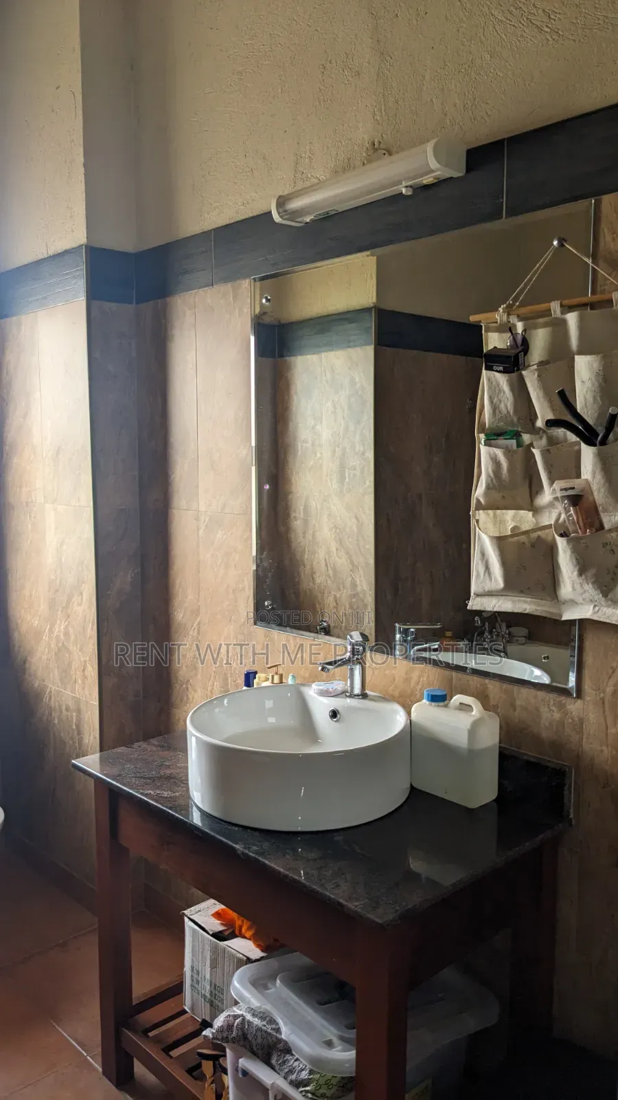 Furnished 3bdrm Apartment in Tushabe, Central Division for rent