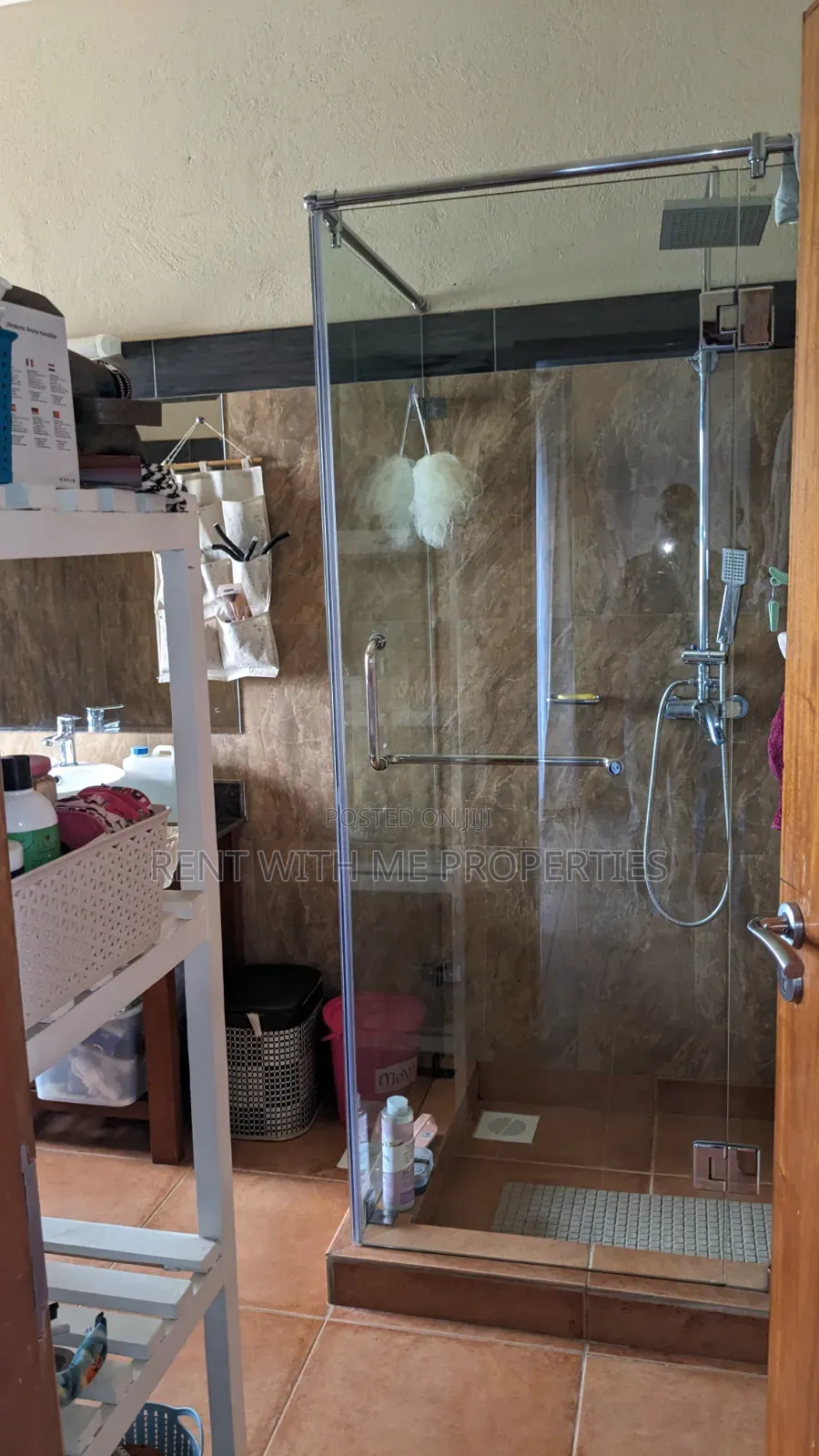 Furnished 3bdrm Apartment in Tushabe, Central Division for rent